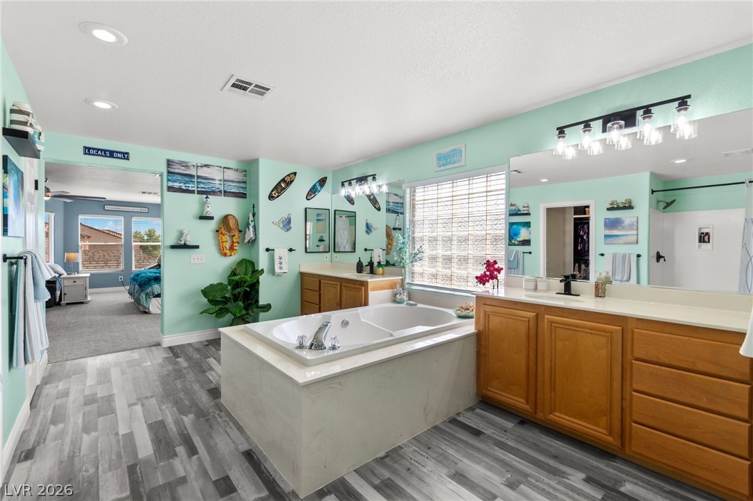 5601 Rocky Ravine Avenue