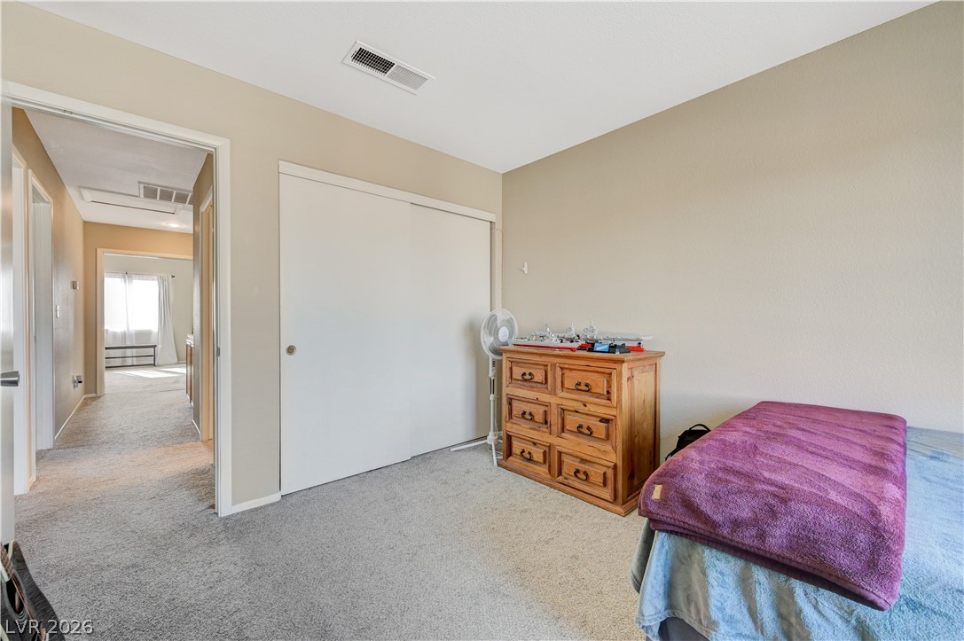 537 Viva Serenade Way