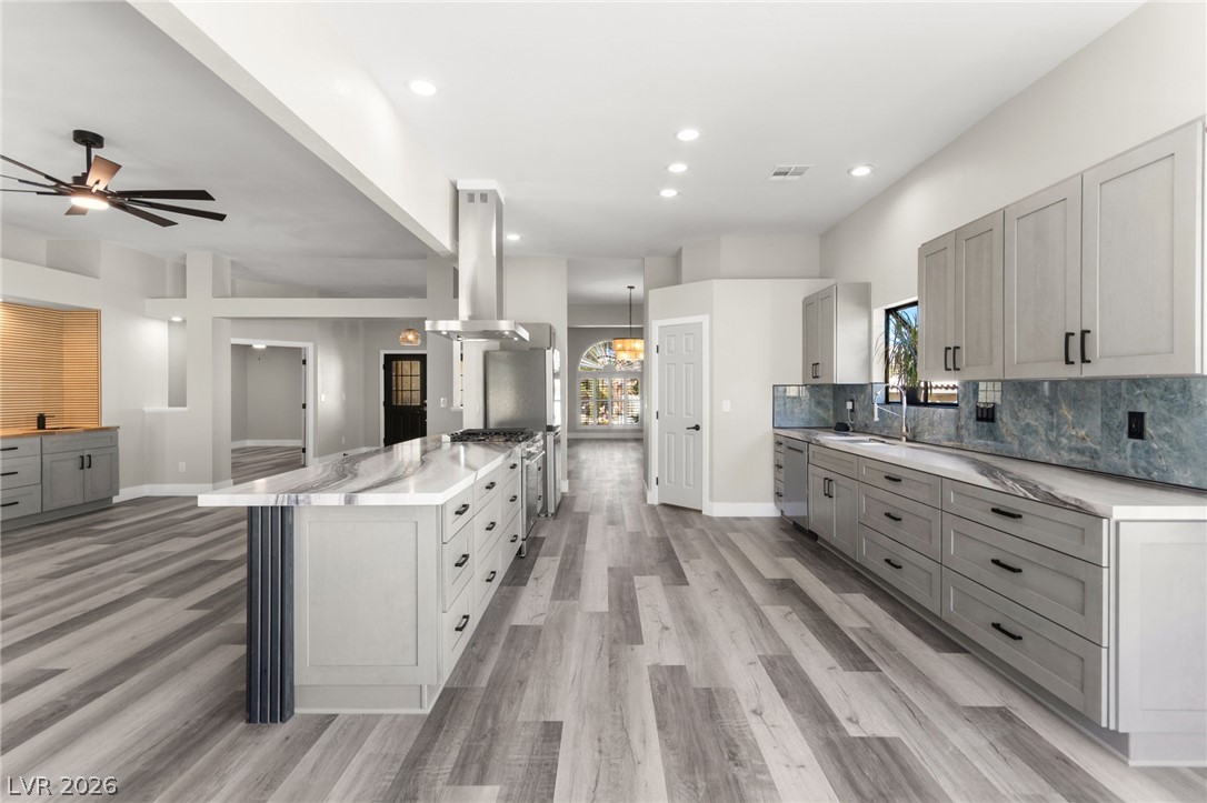 5121 Burr Oak Drive