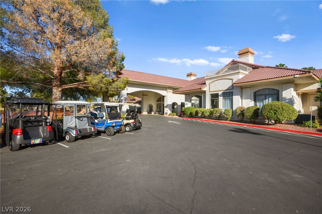 5121 Burr Oak Drive