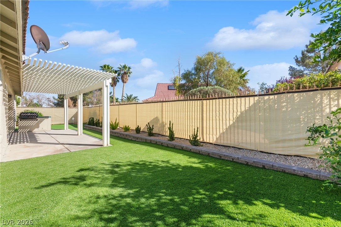 5121 Burr Oak Drive