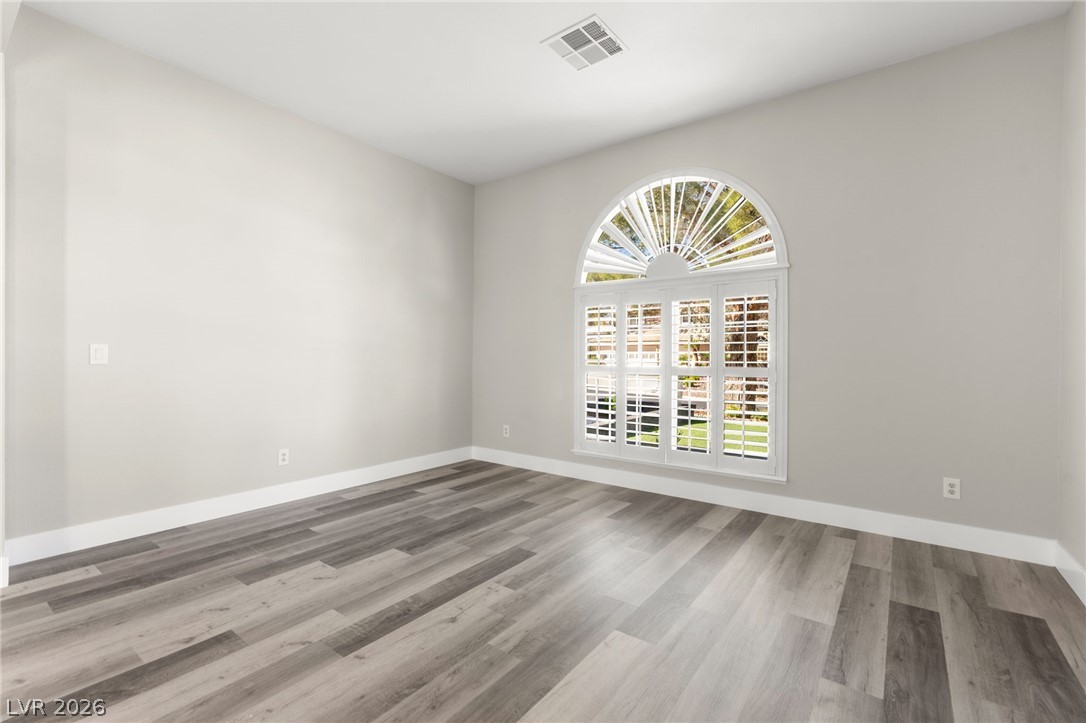 5121 Burr Oak Drive