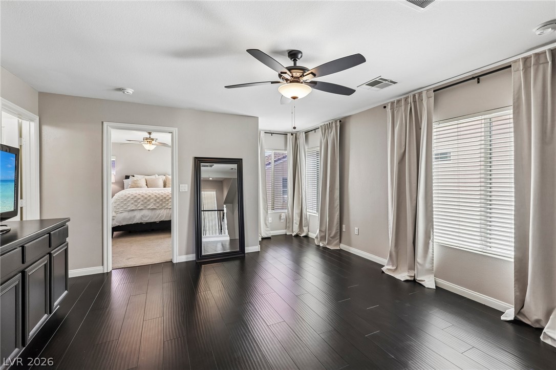 8188 Golden Flowers Street