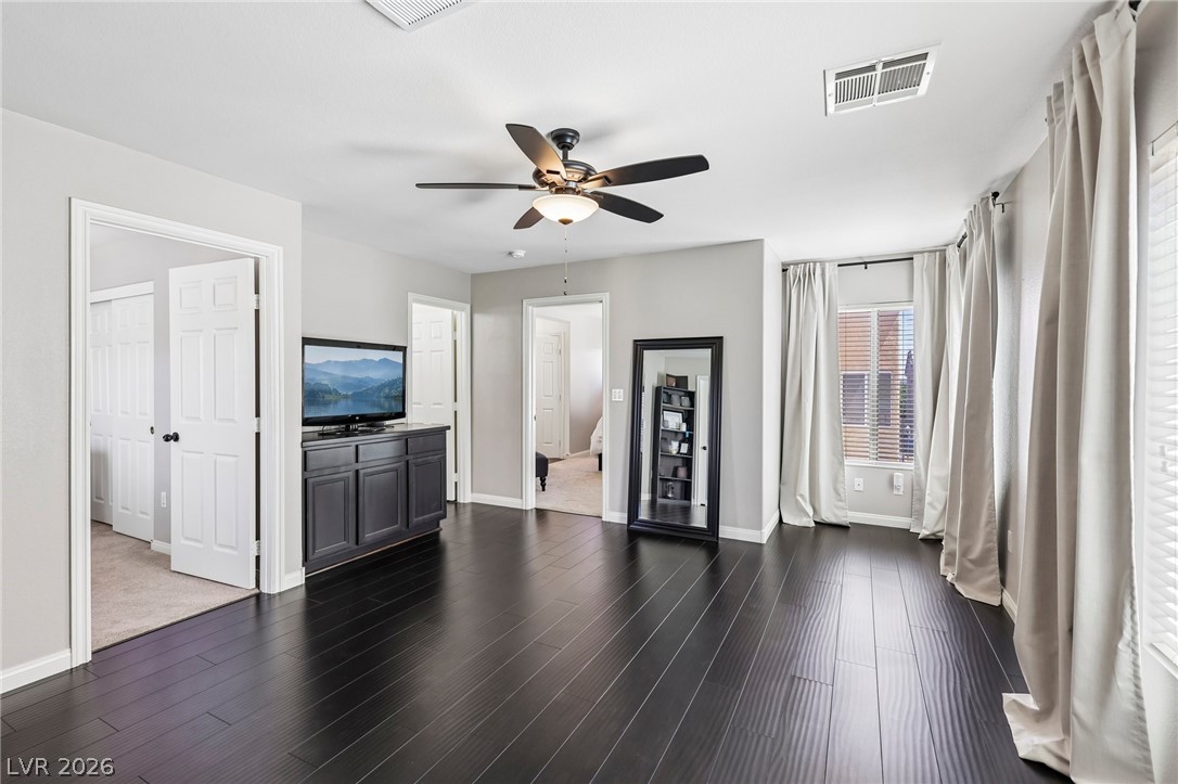 8188 Golden Flowers Street