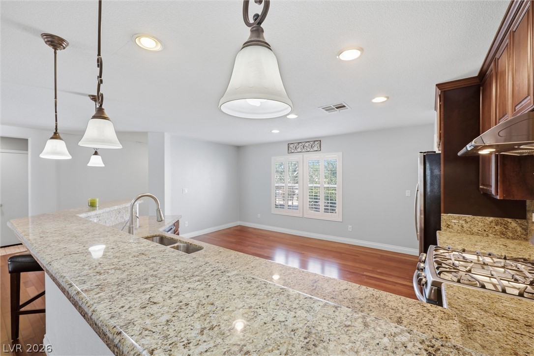 2725 Peekskill Avenue