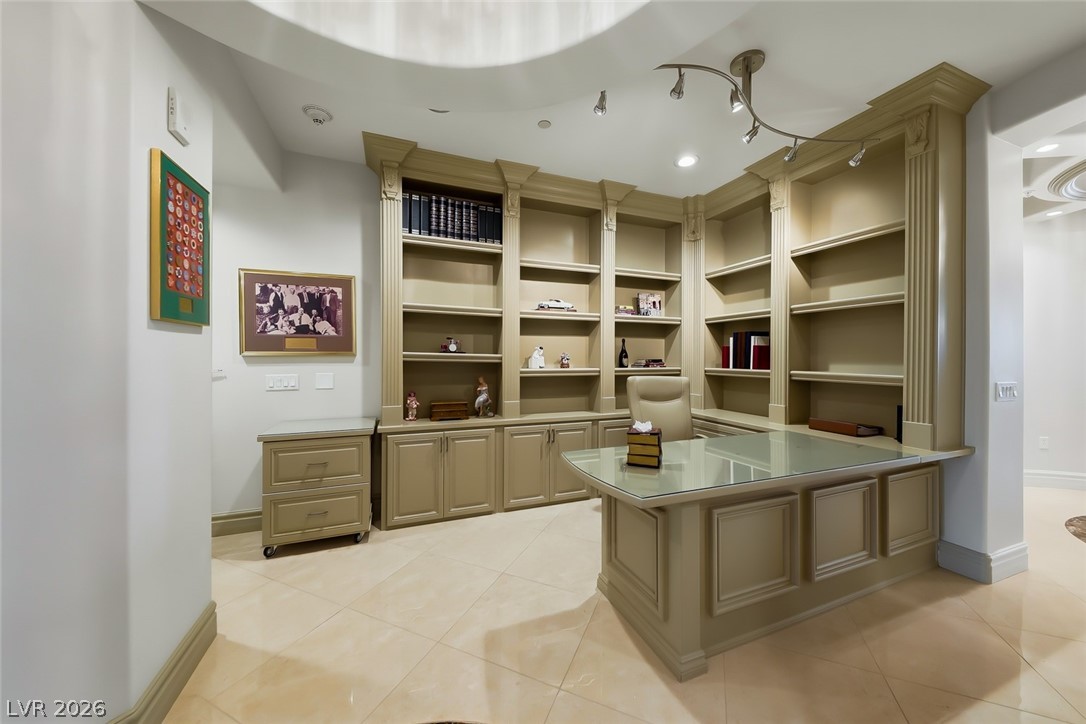 9101 Alta Drive 1103