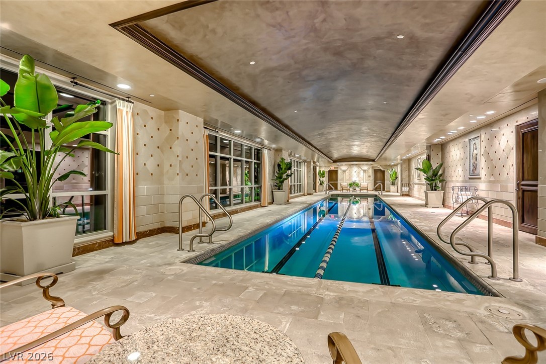 9101 Alta Drive 1103