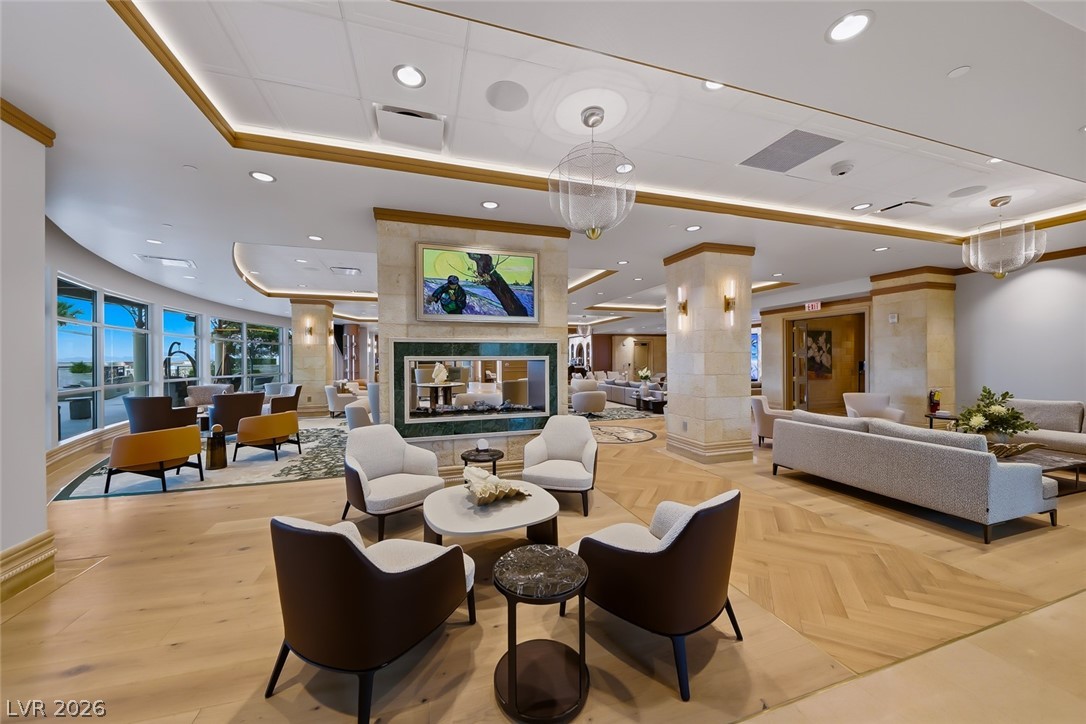 9101 Alta Drive 1103