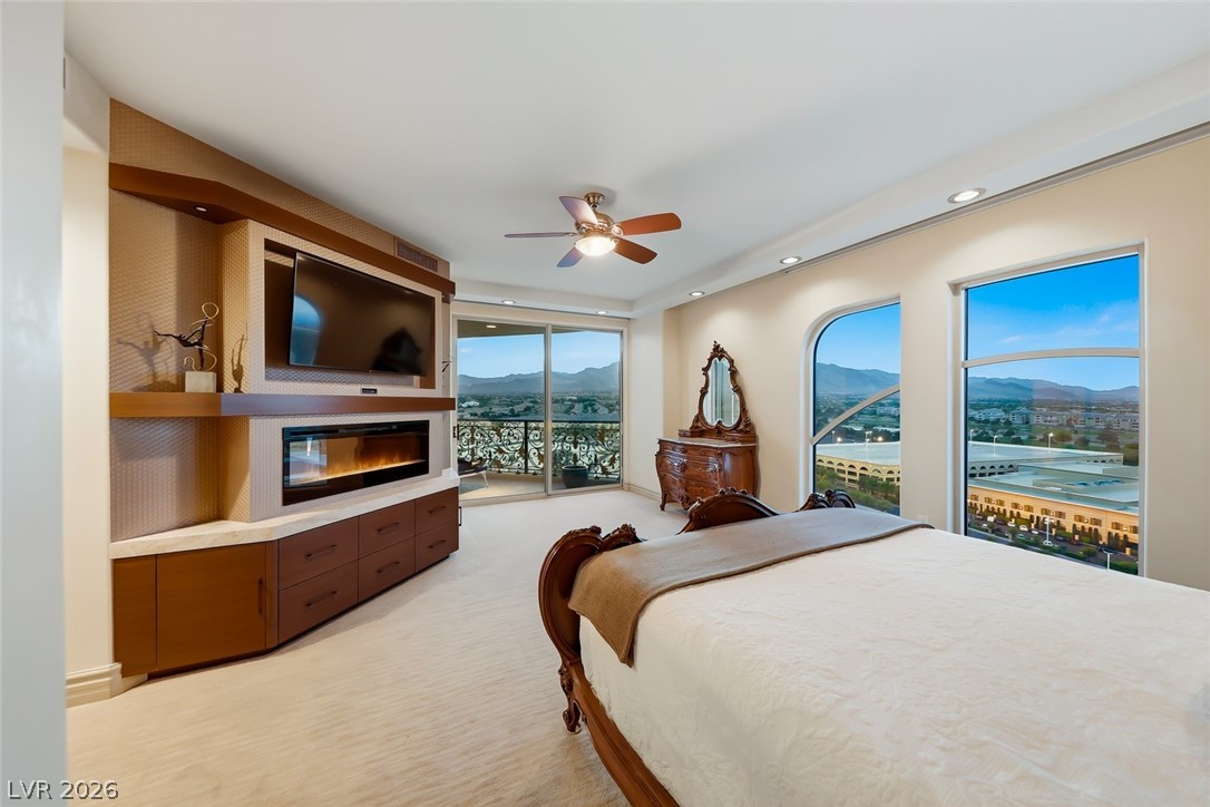 9101 Alta Drive 1103