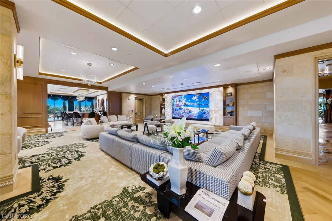 9101 Alta Drive 1103