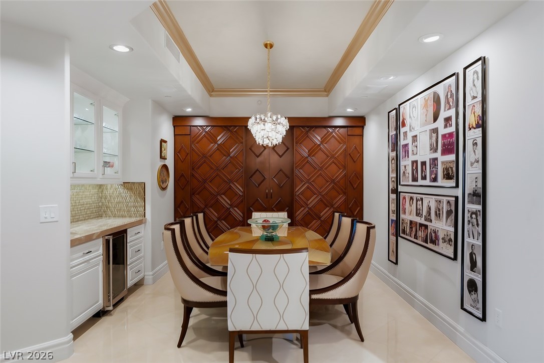 9101 Alta Drive 1103