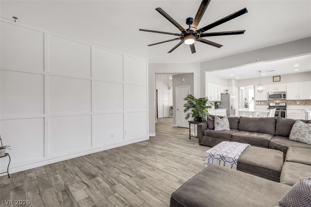 1124 Dover Glen Drive