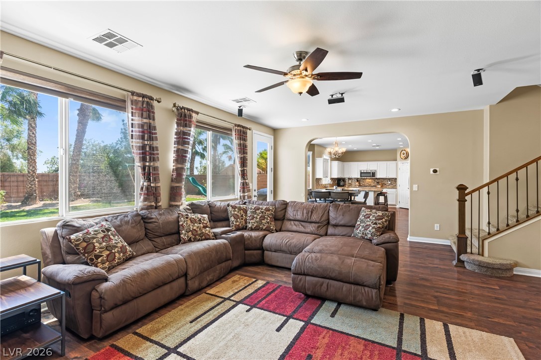 7628 Chase Hallow Street