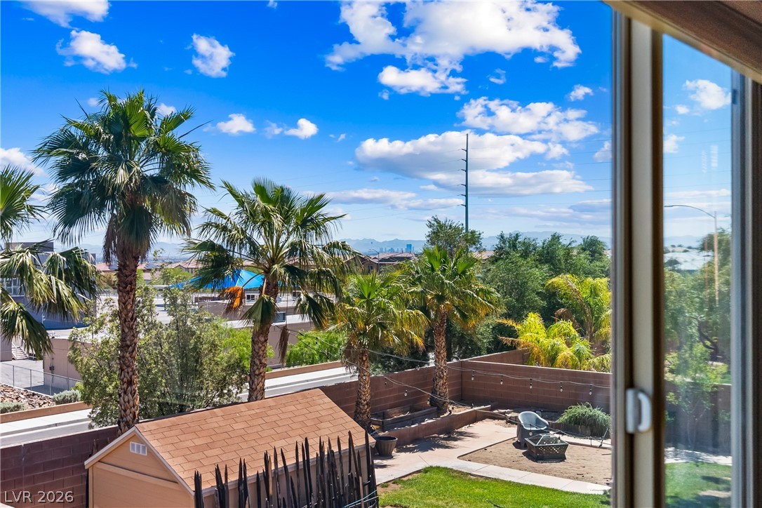 7628 Chase Hallow Street