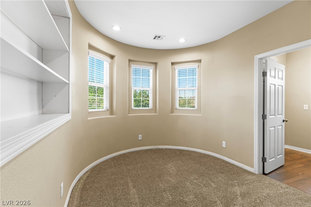 7628 Chase Hallow Street