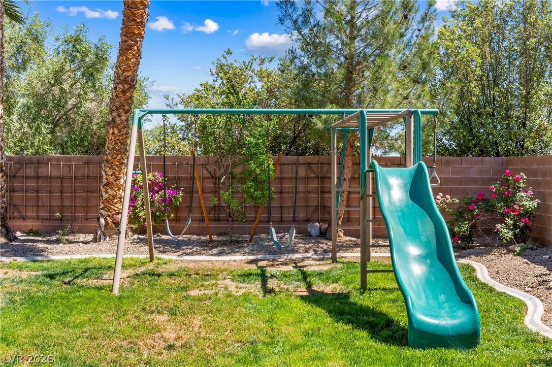 7628 Chase Hallow Street