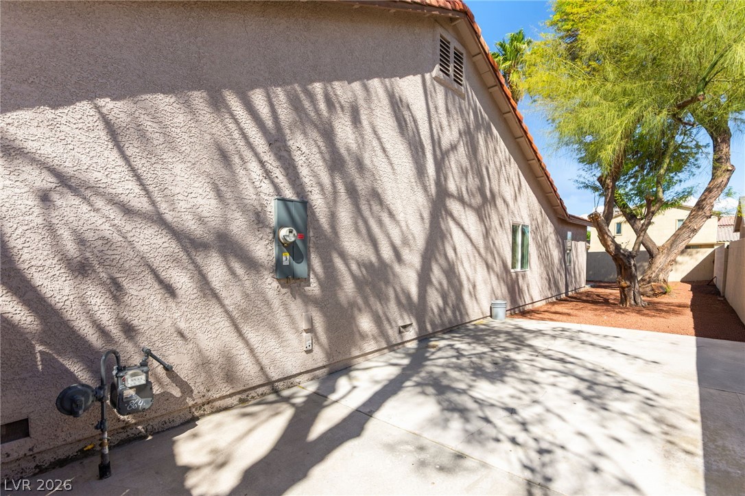 3628 Hamlin Place