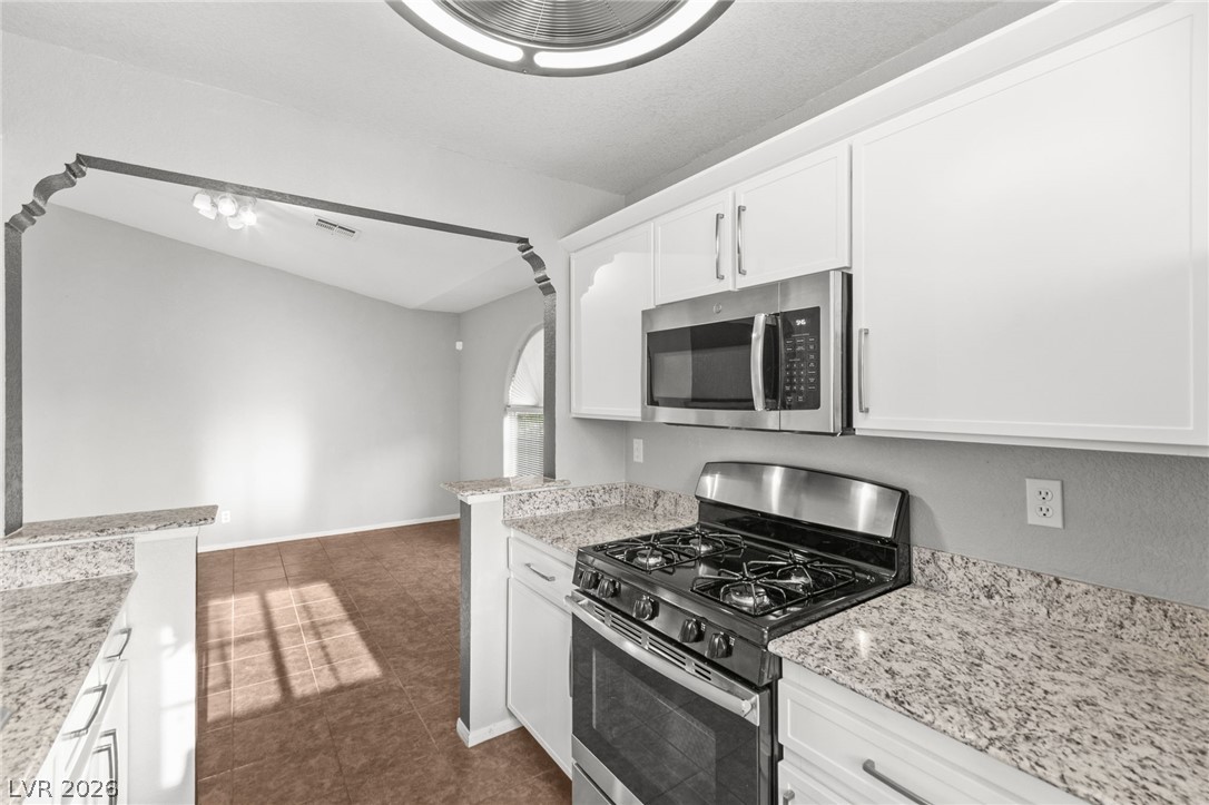 6812 Elm Creek Drive 201
