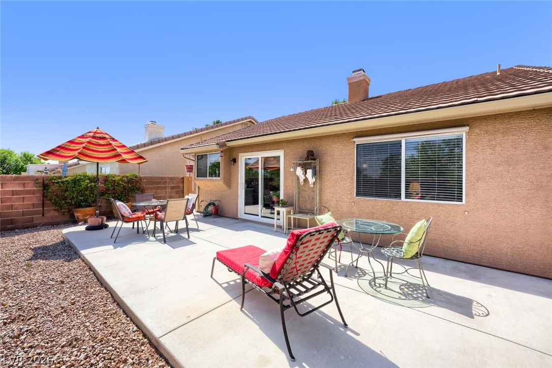 9848 Panorama Cliff Drive