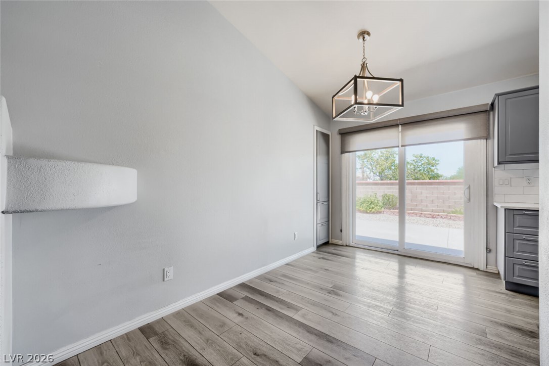 9848 Panorama Cliff Drive