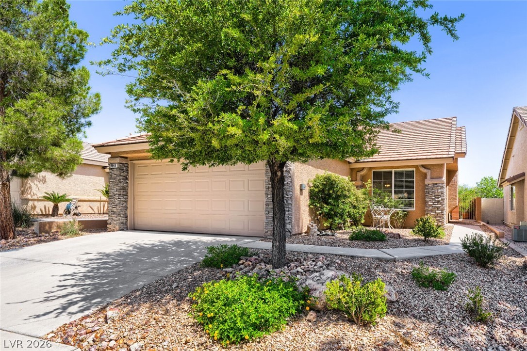 9848 Panorama Cliff Drive