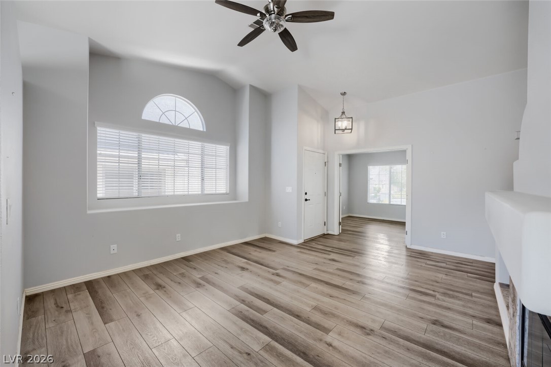 9848 Panorama Cliff Drive