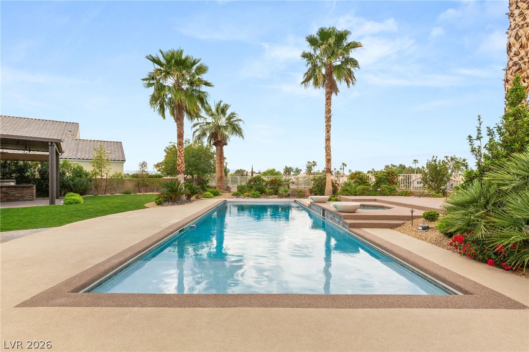 1812 Sydney Leigh Lane