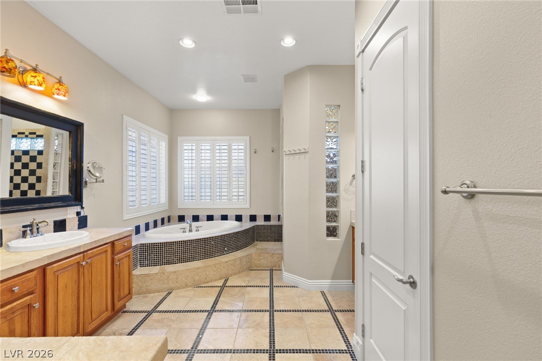 1812 Sydney Leigh Lane