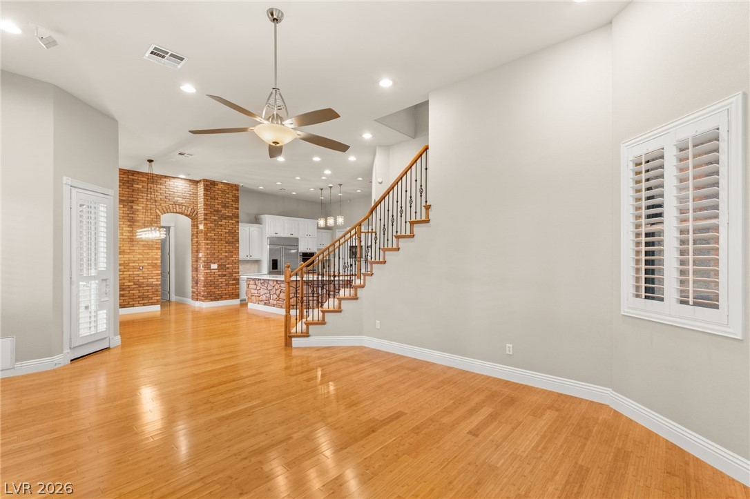 1812 Sydney Leigh Lane