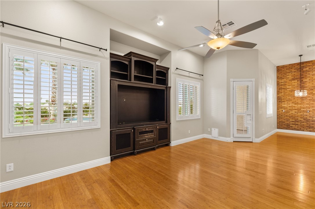 1812 Sydney Leigh Lane