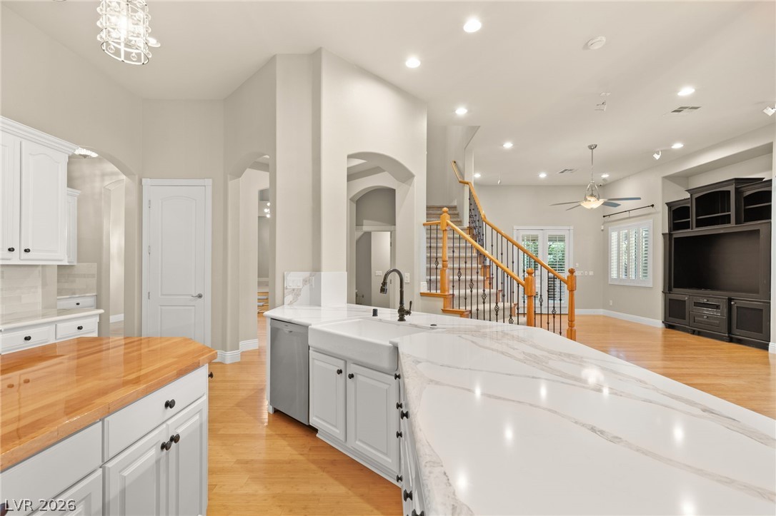 1812 Sydney Leigh Lane