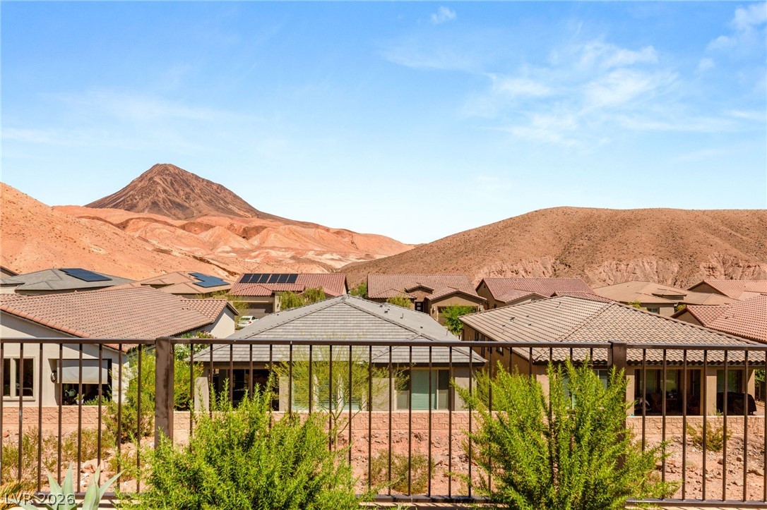 14 Autumn Palm Avenue