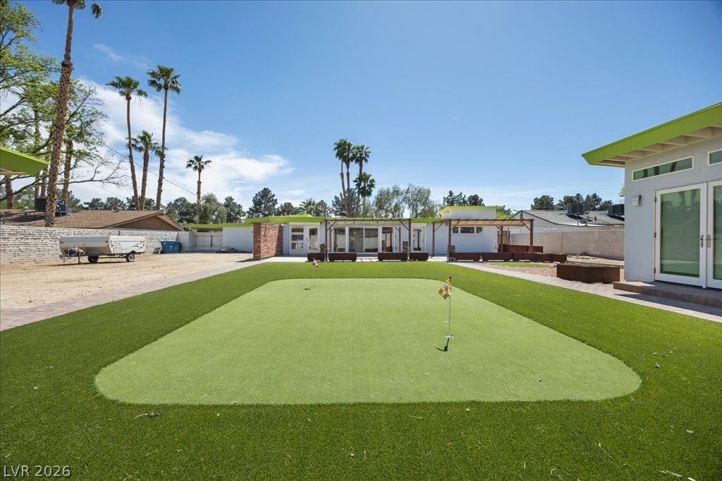 4016 Vegas Drive