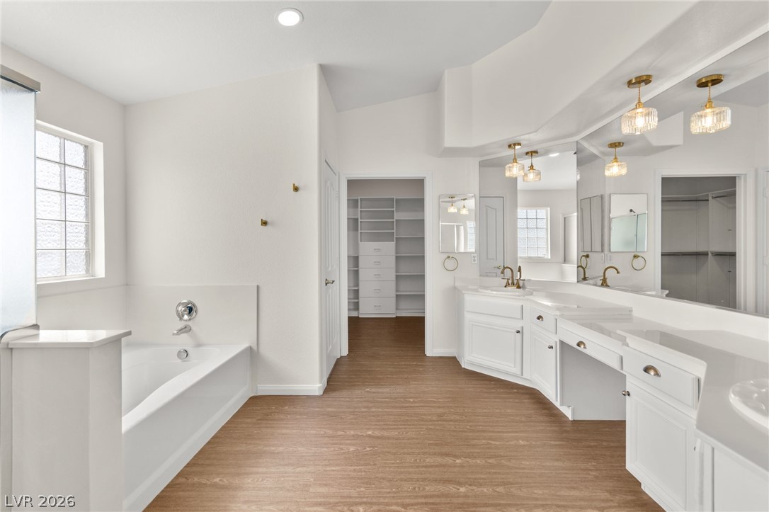 8913 Arabian Filly Avenue