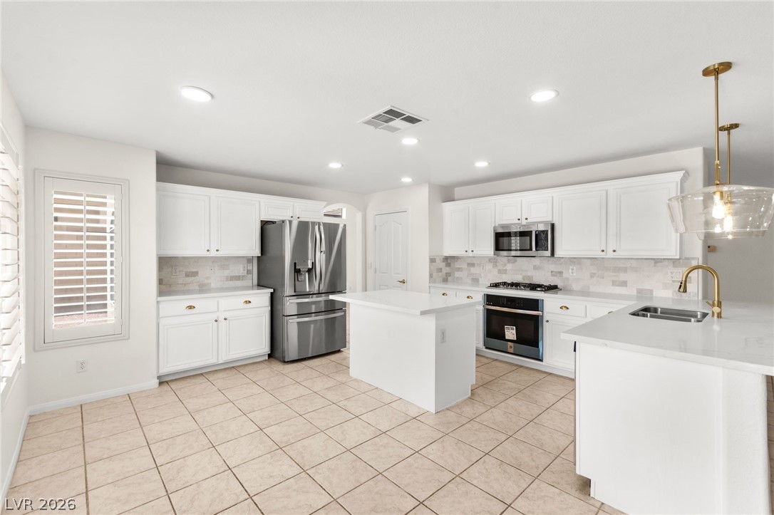 8913 Arabian Filly Avenue