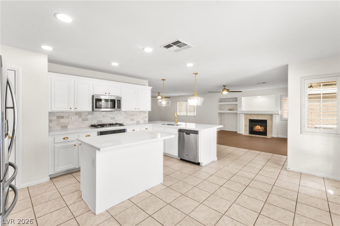 8913 Arabian Filly Avenue