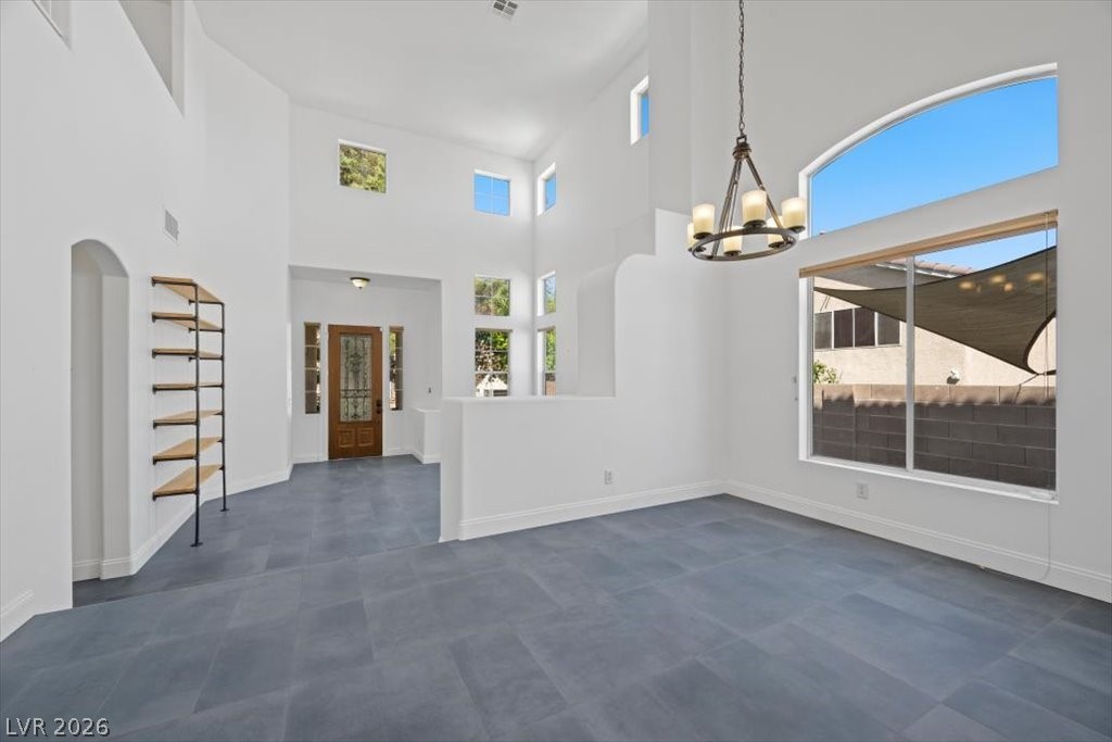 10369 Sleeping Sun Court