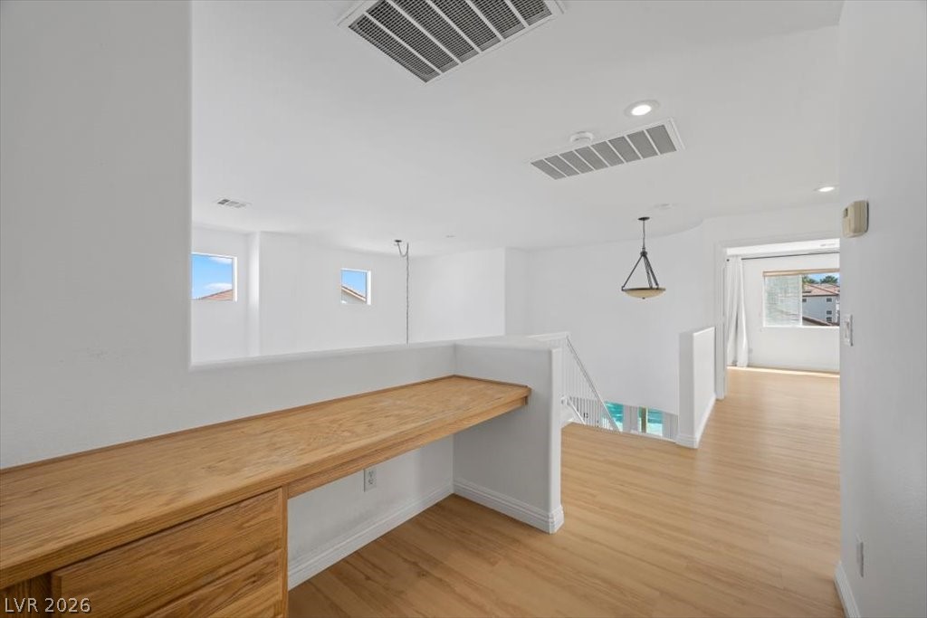 10369 Sleeping Sun Court