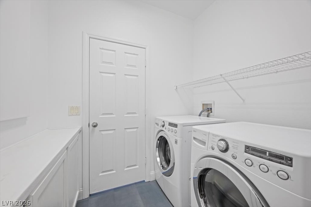 10369 Sleeping Sun Court