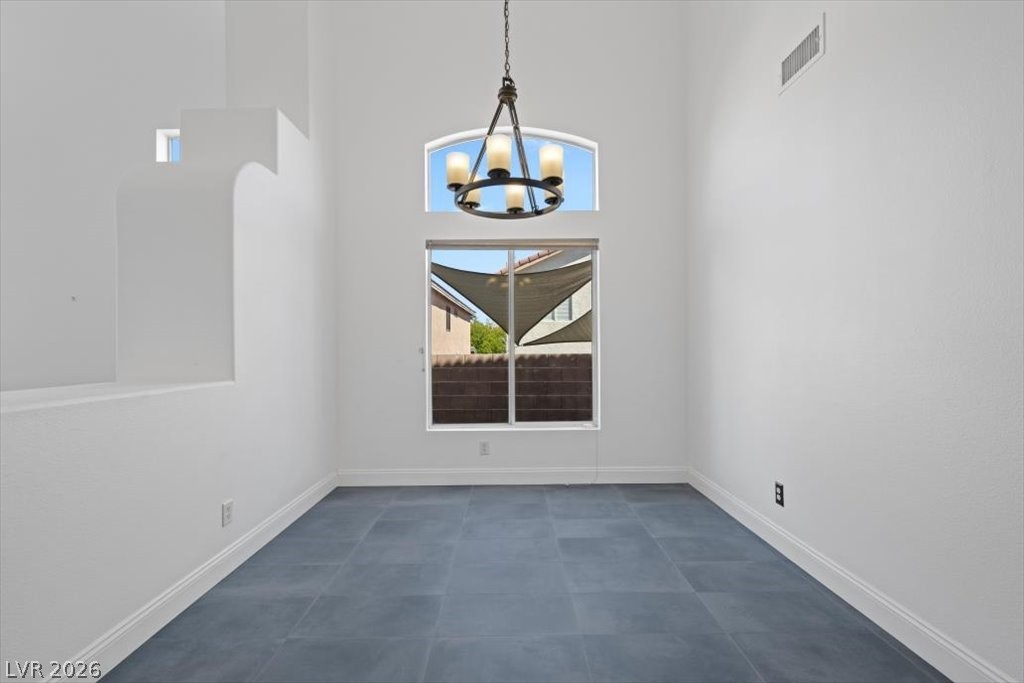 10369 Sleeping Sun Court