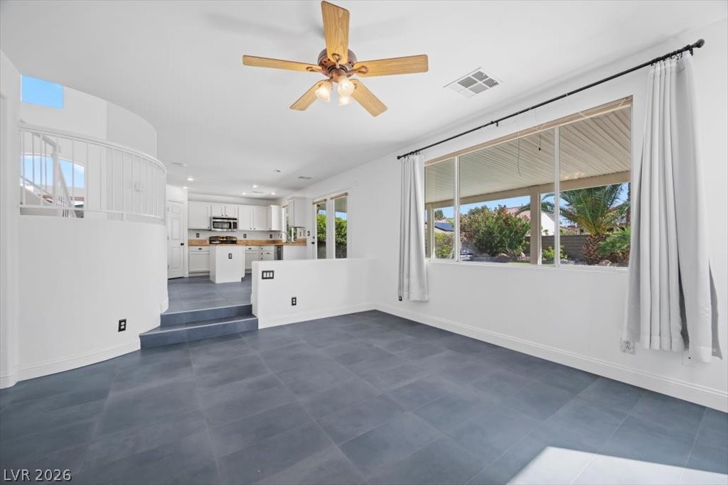 10369 Sleeping Sun Court