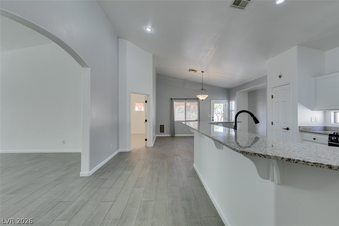 8111 Desert Cloud Avenue