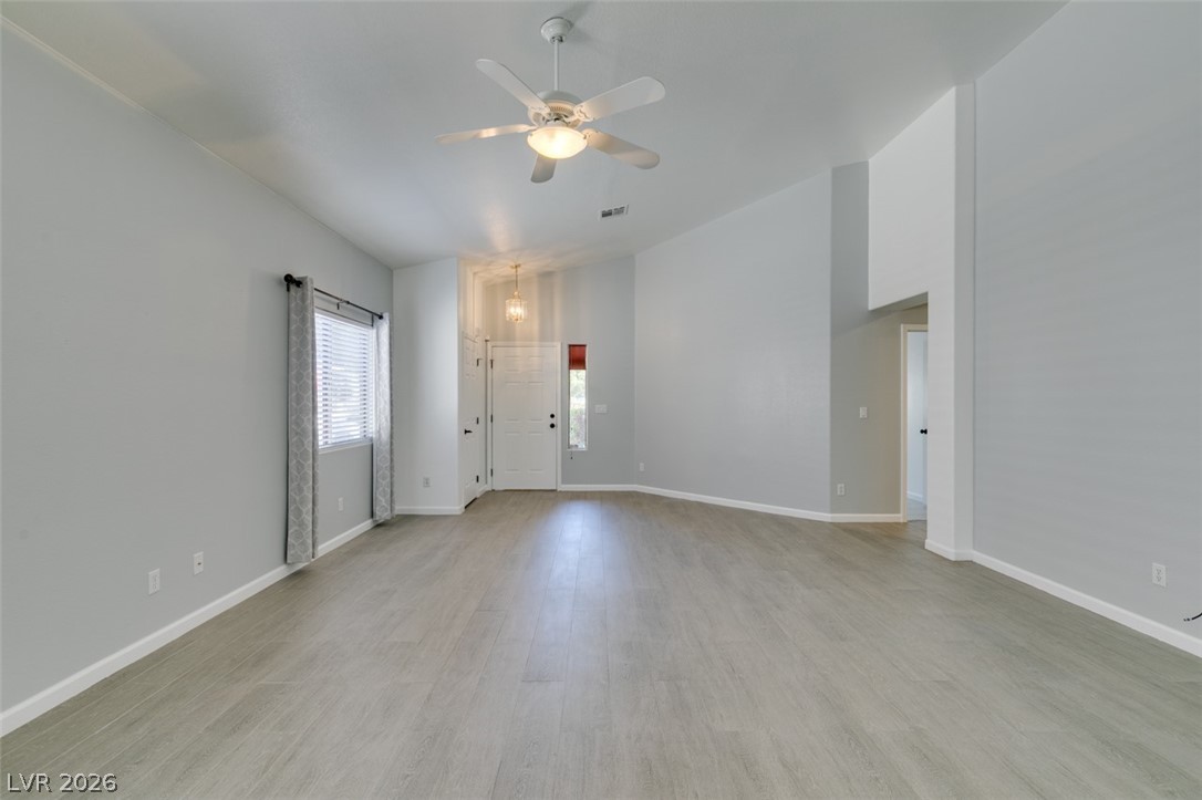8111 Desert Cloud Avenue
