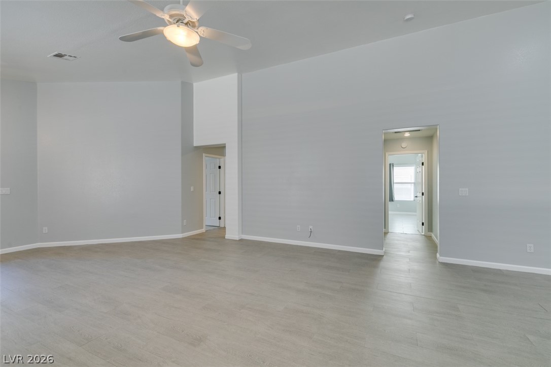 8111 Desert Cloud Avenue