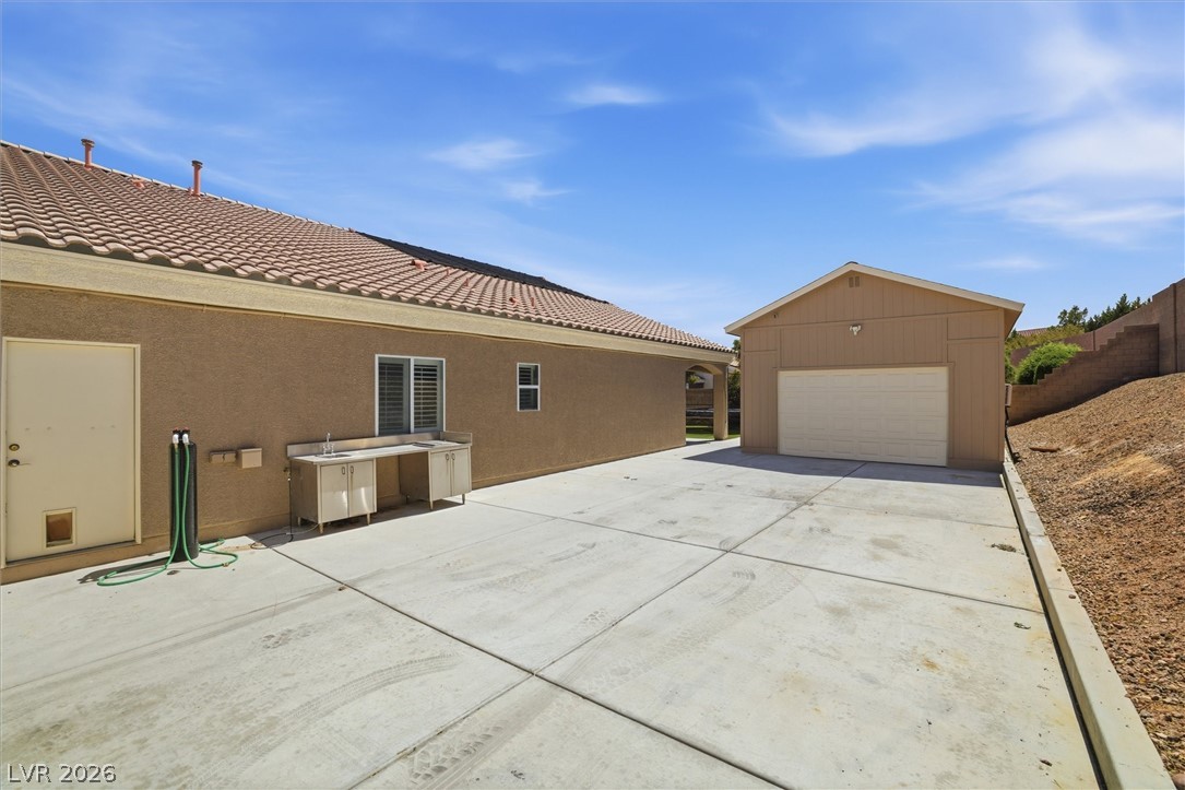 8309 Mooses Court