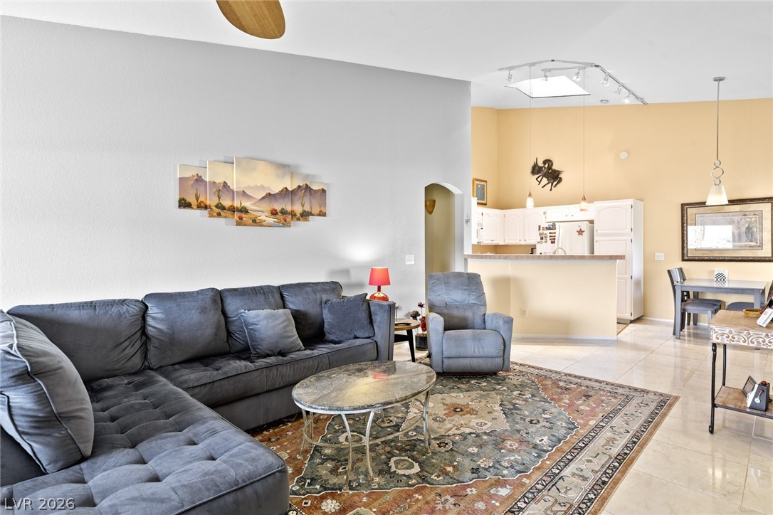 3320 South Fort Apache Road 224