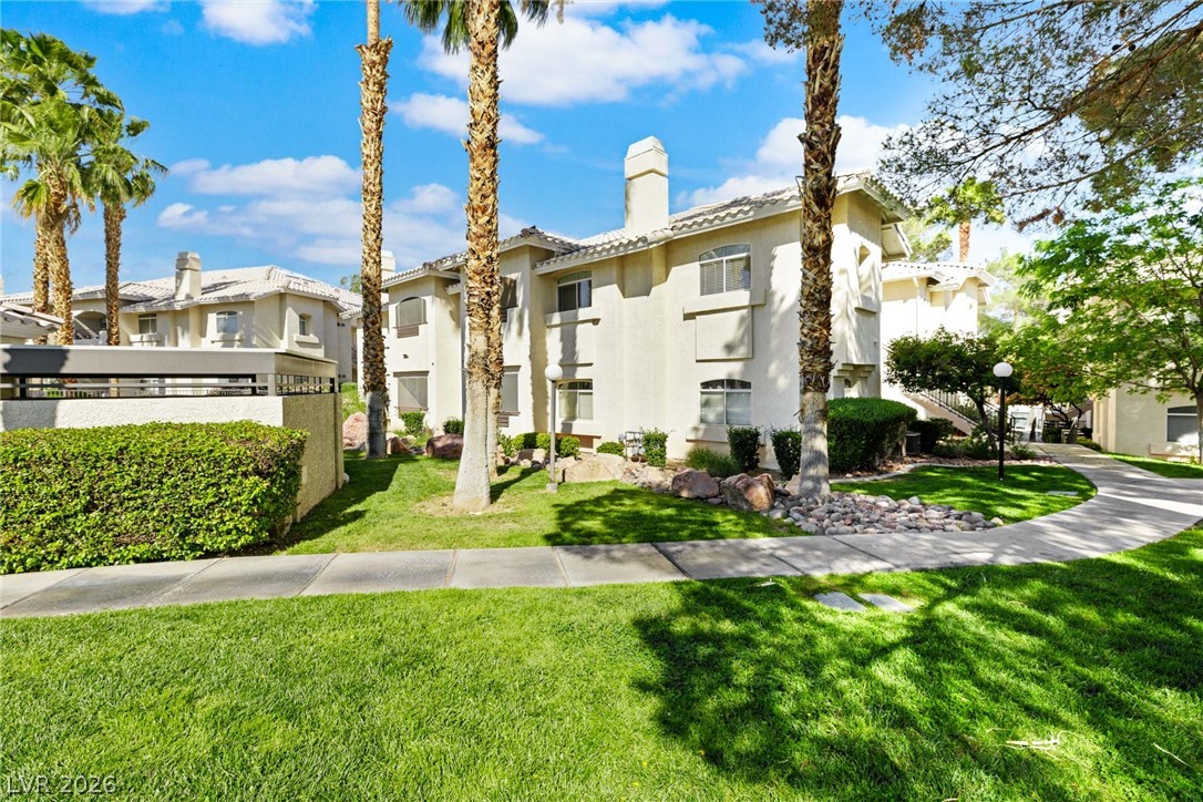 3320 South Fort Apache Road 224