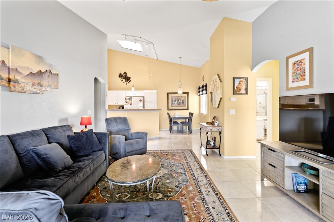 3320 South Fort Apache Road 224
