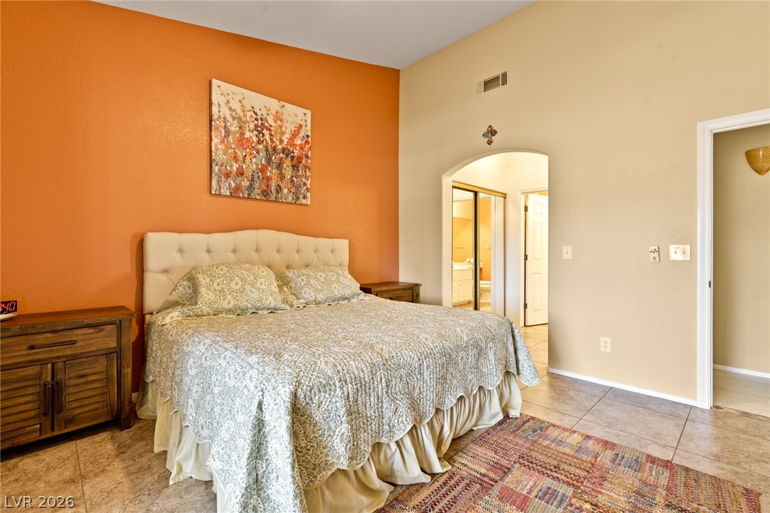 3320 South Fort Apache Road 224