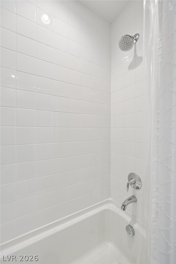 8984 Rolling Pietra Street